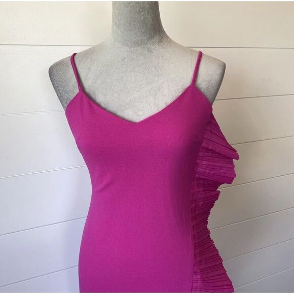 ONE33 SOCIAL Mercer Spaghetti Strap Ruffled Stretch Crepe Maxi Dress size 0 NWT - Picture 5 of 14